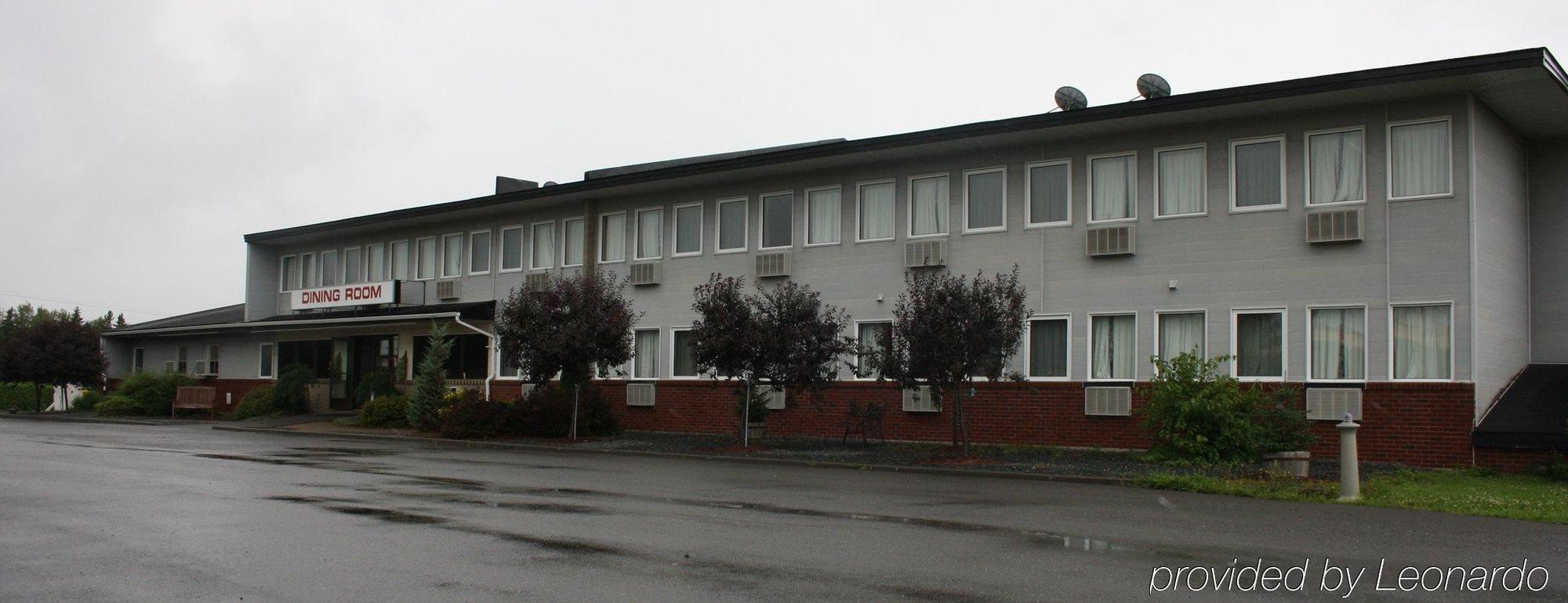 Florenceville Inn, Restaurant & Pool Zewnętrze zdjęcie